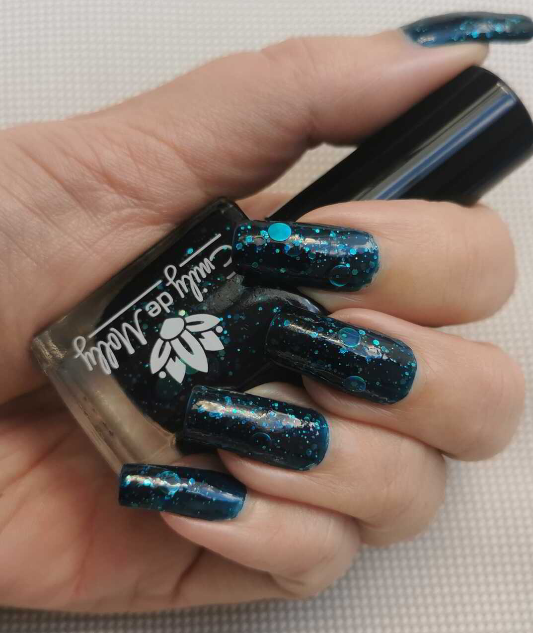 Nail polish manicure of shade Emily de Molly Oceanic Forces