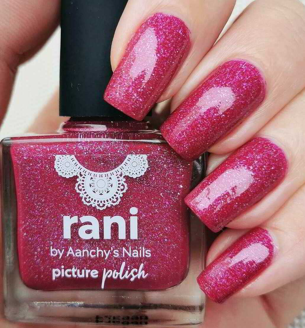 Nail polish manicure of shade piCture pOlish Rani