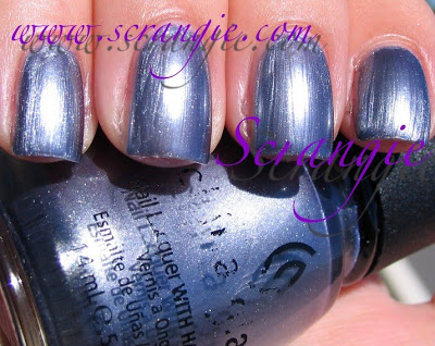 Nail polish swatch / manicure of shade China Glaze Avalanche
