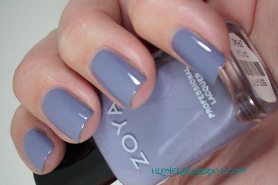 Nail polish swatch / manicure of shade Zoya Caitlin