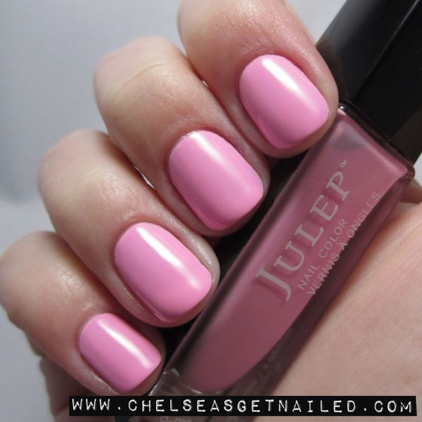 Nail polish swatch / manicure of shade Julep Carrie