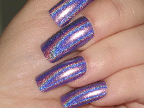 Nail polish swatch / manicure of shade Color Club Eternal Beauty