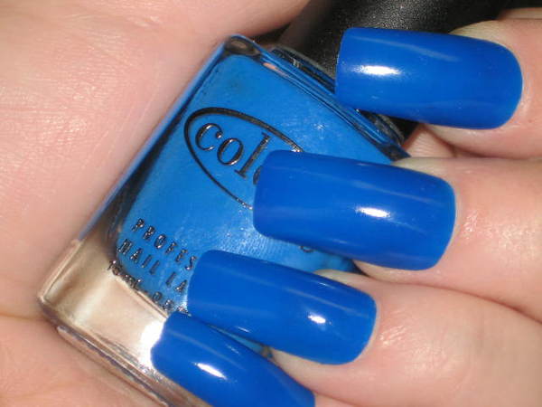 Nail polish swatch / manicure of shade Color Club Endless Summer