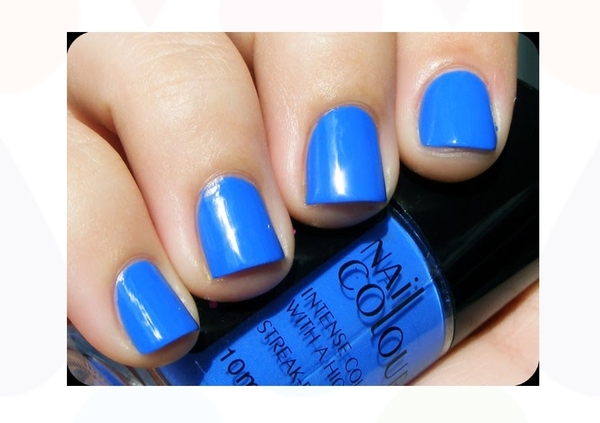 Nail polish swatch / manicure of shade Australis Blue Tiger