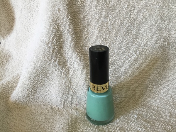 Nail polish swatch / manicure of shade Revlon Turquoise Tango