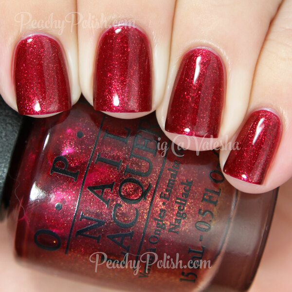Nail polish swatch / manicure of shade OPI Red Fingers and Mistletoes
