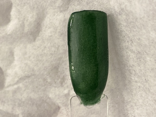 Nail polish swatch / manicure of shade Igel Pine Green