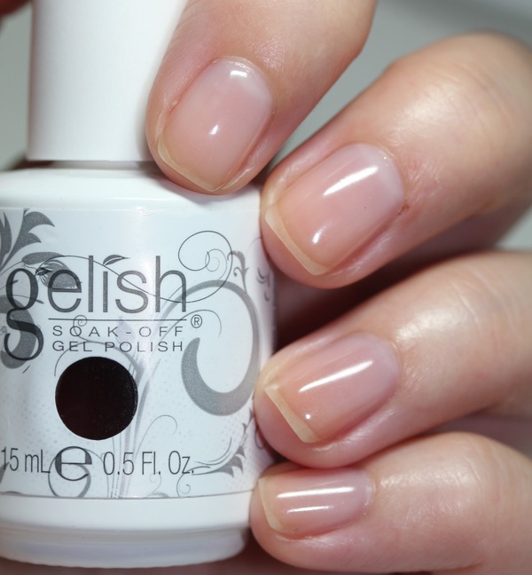 Nail polish swatch / manicure of shade Gelish Simple Sheer