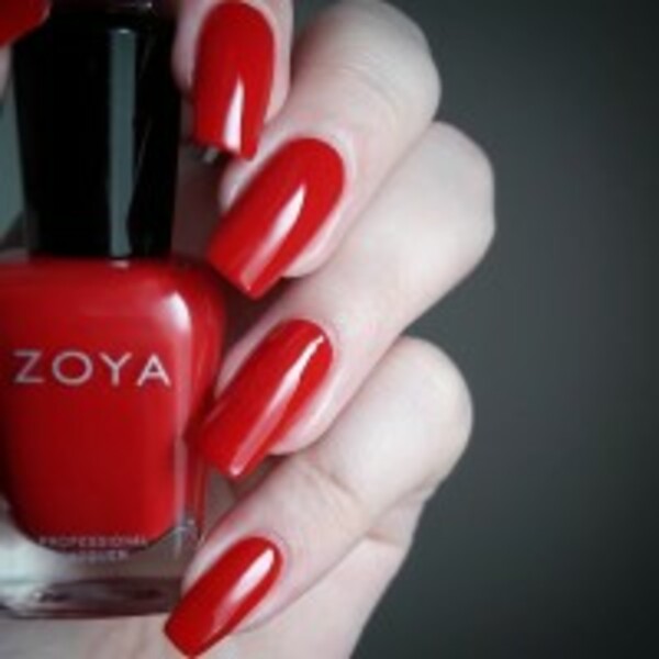 Nail polish swatch / manicure of shade Zoya Ming