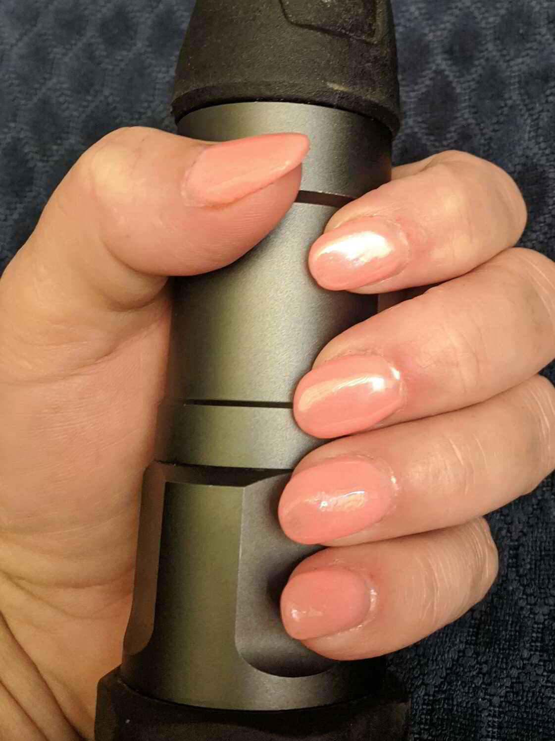 Nail polish manicure of shade Mani Mix Peachy Cobbler, Triple D Powder Puff