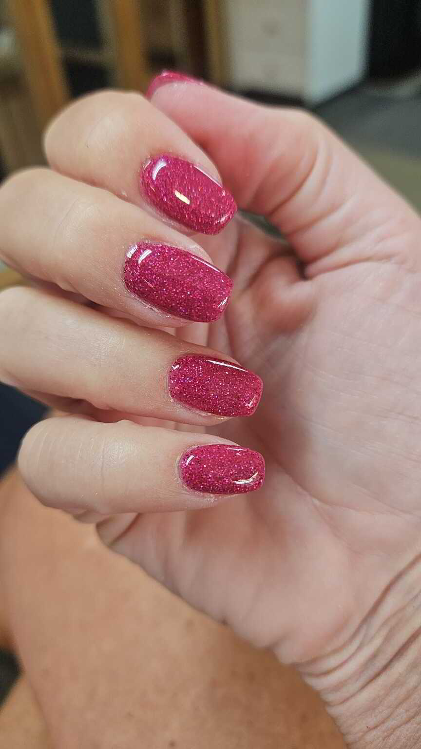 Nail polish manicure of shade Revel Ithaca