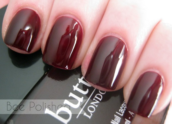 Nail polish swatch / manicure of shade butter London La Moss