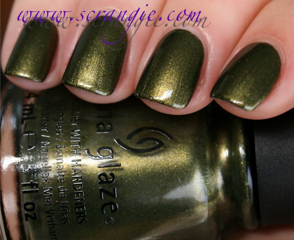 Nail polish swatch / manicure of shade China Glaze Agro