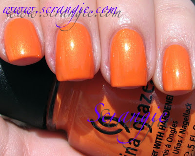 Nail polish swatch / manicure of shade China Glaze Breakin'