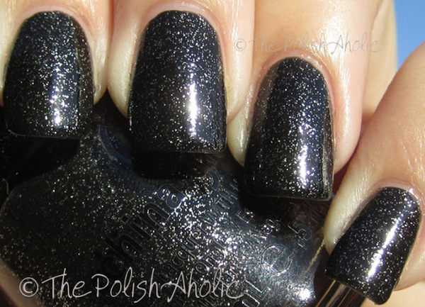 Nail polish swatch / manicure of shade China Glaze Haunting