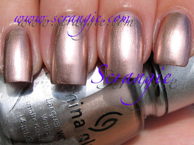 Nail polish swatch / manicure of shade China Glaze Hi-Tek