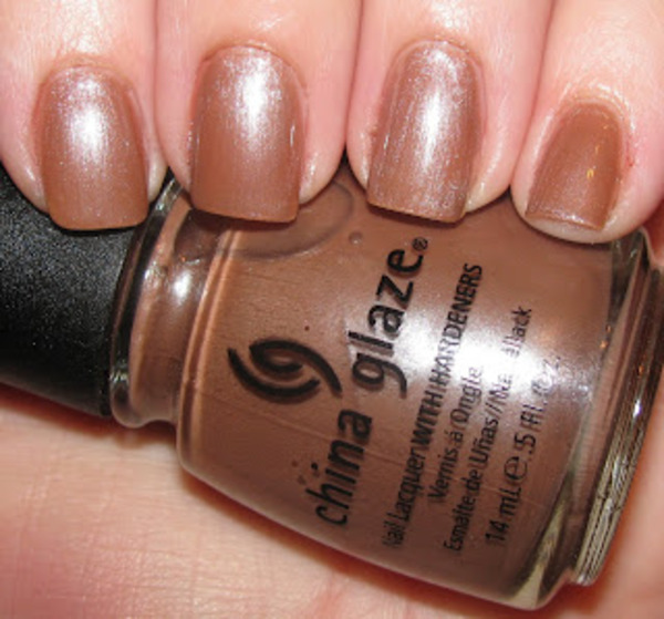 Nail polish swatch / manicure of shade China Glaze Hybrid