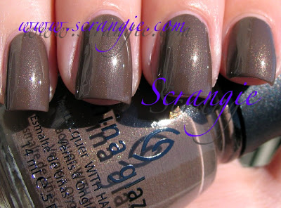 Nail polish swatch / manicure of shade China Glaze Ingrid