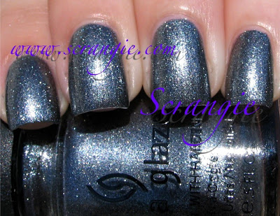 Nail polish swatch / manicure of shade China Glaze Jitterbug