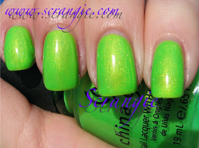 Nail polish swatch / manicure of shade China Glaze Limonyte