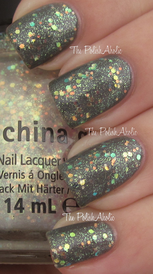 Nail polish swatch / manicure of shade China Glaze Make a Spectacle