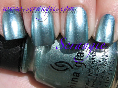 Nail polish swatch / manicure of shade China Glaze Metallic Muse