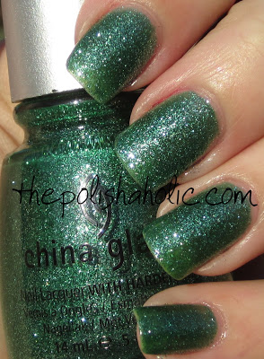 Nail polish swatch / manicure of shade China Glaze Mistletoe Kisses