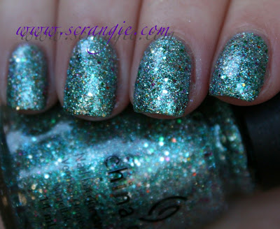 Nail polish swatch / manicure of shade China Glaze Optical Illusion