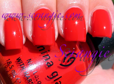 Nail polish swatch / manicure of shade China Glaze Pure Torture