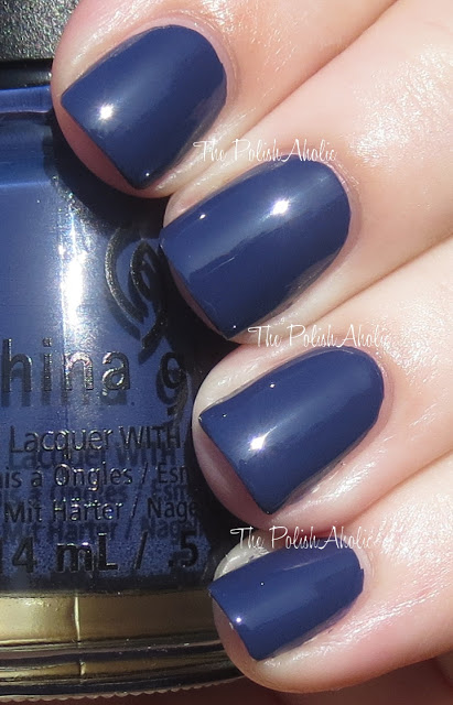 Nail polish swatch / manicure of shade China Glaze Queen B
