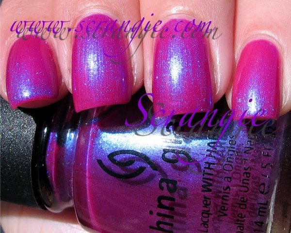 Nail polish swatch / manicure of shade China Glaze Reggae to Riches