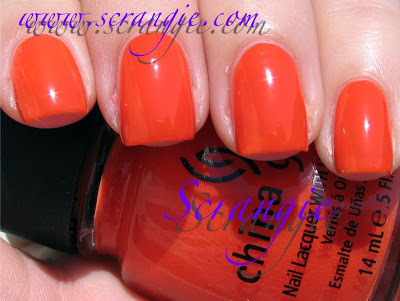 Nail polish swatch / manicure of shade China Glaze Style Wars