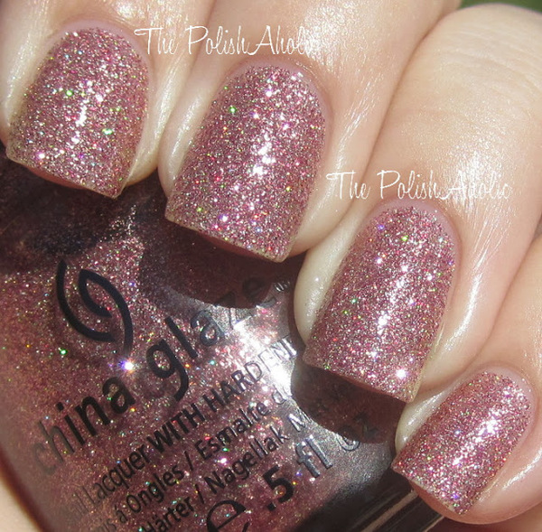 Nail polish swatch / manicure of shade China Glaze United