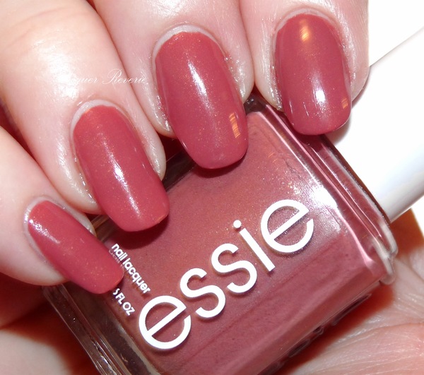 Nail polish swatch / manicure of shade essie All Tied Up