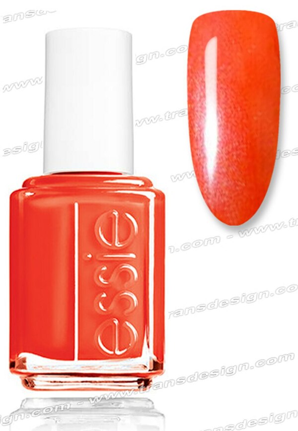 Nail polish swatch / manicure of shade essie Braziliant