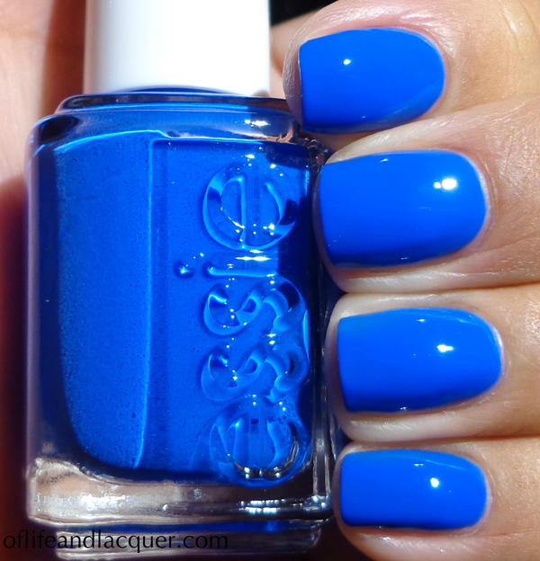 Nail polish swatch / manicure of shade essie Butler Please