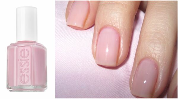 Nail polish swatch / manicure of shade essie Hi Maintenance