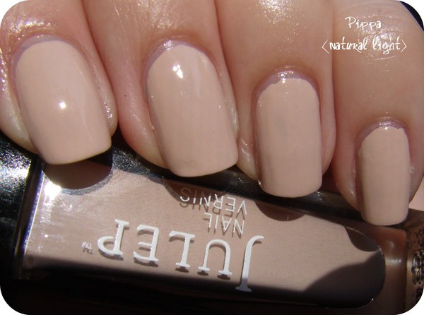 Nail polish swatch / manicure of shade Julep Pippa