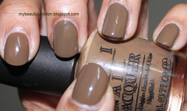 Nail polish swatch / manicure of shade OPI A-Taupe the Space Needle