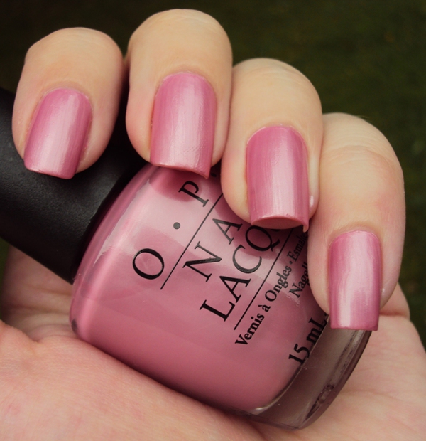 Nail polish swatch / manicure of shade OPI Aphrodite's Pink Nightie