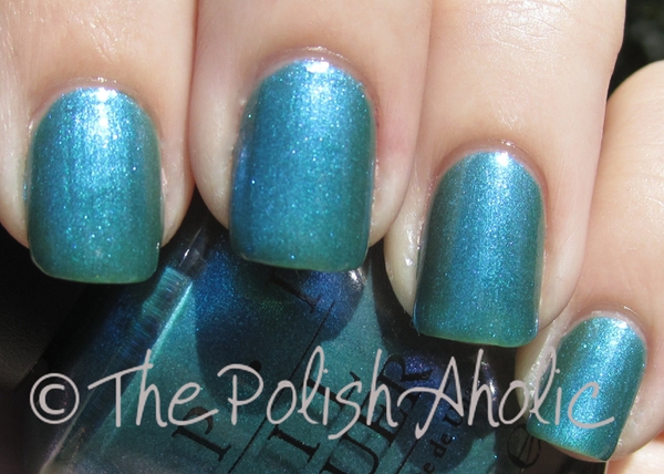 Nail polish swatch / manicure of shade OPI Austin-tatious Turquoise