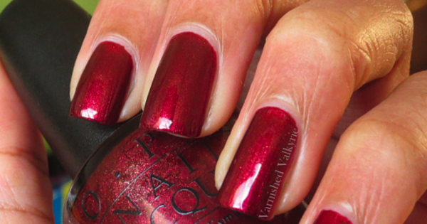 Nail polish swatch / manicure of shade OPI Changing of the Garnet
