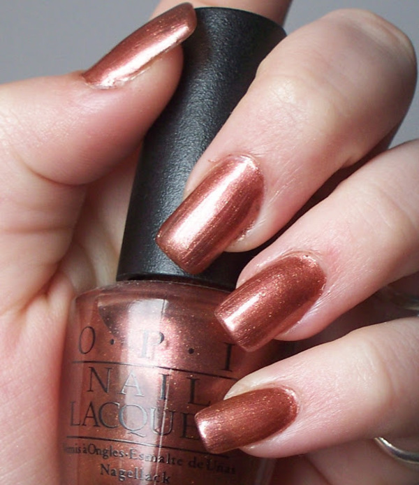 Nail polish swatch / manicure of shade OPI Concerto in Copper