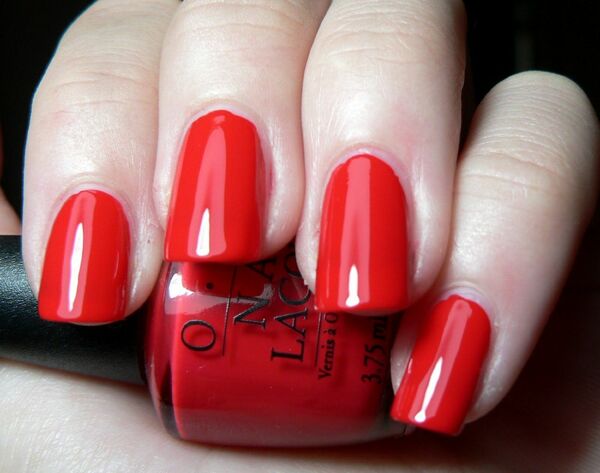 Nail polish swatch / manicure of shade OPI Daytona Red