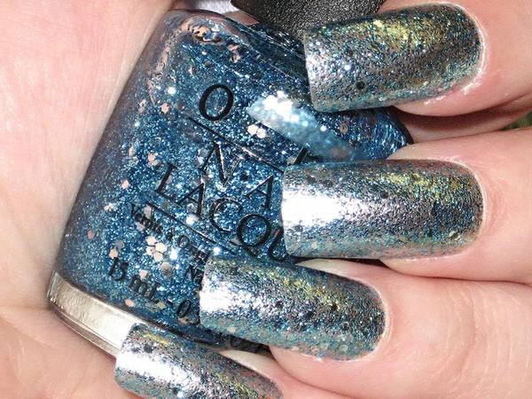 Nail polish swatch / manicure of shade OPI Gone Gonzo!