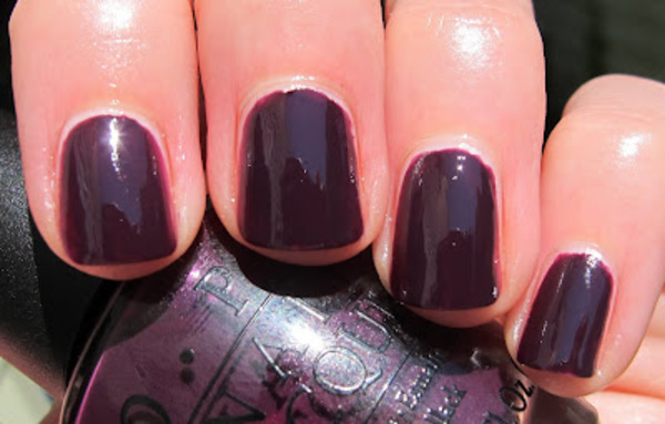 Nail polish swatch / manicure of shade OPI Honk If You Love OPI