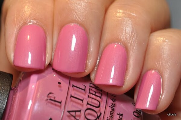 Nail polish swatch / manicure of shade OPI Japanese Rose Garden