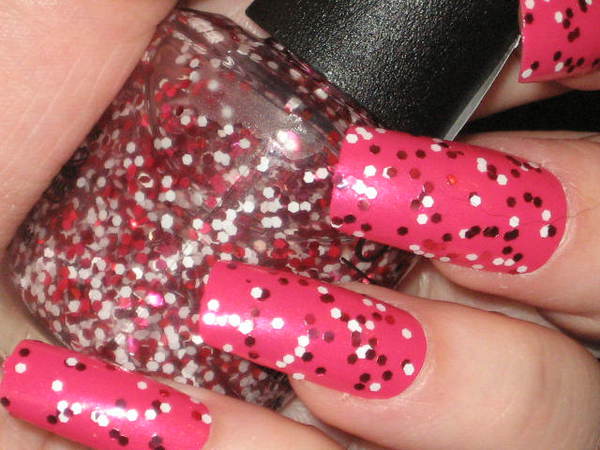 Nail polish swatch / manicure of shade OPI Minnie Style