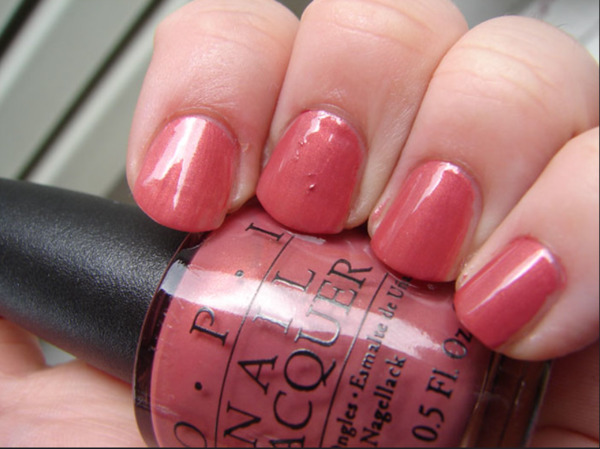 Nail polish swatch / manicure of shade OPI Sonora Sunset