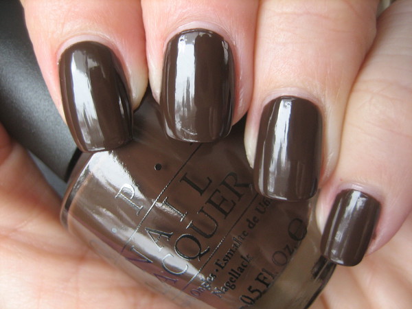 Nail polish swatch / manicure of shade OPI Suzi Loves Cowboys